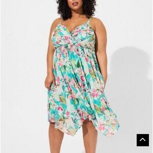 Tea length chiffon pleated shark bite dress